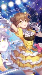 Rule 34 | 1girl, :d, ahoge, blush, bow, bracelet, breasts, brown hair, concert, confetti, cowboy shot, dress, dutch angle, frilled dress, frills, girl cafe gun, gloves, hair between eyes, hair bow, hair bun, hands up, highres, holding, holding microphone, idol, idol clothes, jewelry, looking to the side, medium hair, microphone, music, official art, one side up, open mouth, outstretched arm, puffy short sleeves, puffy sleeves, screen, screen zoom, short dress, short sleeves, singing, single side bun, small breasts, smile, solo, stage, stage lights, su xiaozhen, teeth, truss, upper teeth only, white gloves, white ascot, yellow bow, yellow dress, yellow eyes