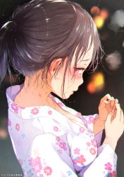Rule 34 | 1girl, black hair, blurry, blurry background, blush, breasts, cleavage, commentary request, depth of field, floral print, from side, gomennasai, hands up, hickey, highres, japanese clothes, kimono, long sleeves, looking at viewer, looking back, medium breasts, messy hair, nape, original, ponytail, print kimono, profile, red eyes, solo, sweat, upper body, white kimono, wide sleeves, yukata