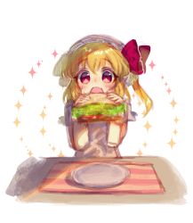 Rule 34 | 1girl, absurdres, blonde hair, blush, fang, flandre scarlet, food, hair between eyes, hair ornament, highres, holding, holding food, looking at viewer, mozu 1oo, open mouth, plate, red eyes, sandwich, sitting, solo, sparkle, table, touhou, white background