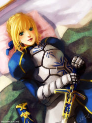 Rule 34 | 1girl, ahoge, armor, armored dress, artoria pendragon (fate), blonde hair, blush, caliburn (fate), dress, elise trinh, fate/stay night, fate (series), gauntlets, green eyes, hair ribbon, lipstick, makeup, on bed, pillow, puffy sleeves, ribbon, saber (fate), sheath, signature, smile, solo, sword, watermark, weapon, web address, x-chan-