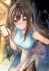 Rule 34 | 1girl, arm behind back, blue eyes, blurry, blurry background, blush, breasts, brown hair, cellphone, city, collarbone, commentary request, green shirt, grin, highres, holding, holding phone, iphone, jewelry, large breasts, leaning forward, long hair, looking at viewer, necklace, night, original, phone, print skirt, shirt, skirt, sleeveless, sleeveless shirt, smartphone, smile, solo, star (sky), white skirt, window, yufou