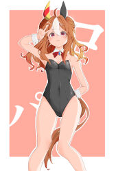 1girl absurdres ahoge animal_ears black_leotard border bow bowtie breasts brown_hair commentary_request copano_rickey_(umamusume) detached_collar double_bun hair_between_eyes hair_bun highres horse_ears horse_girl horse_tail leotard long_hair looking_at_viewer medium_breasts multicolored_hair natsuki_rai nontraditional_playboy_bunny orange_background purple_eyes red_bow red_bowtie solo strapless strapless_leotard tail umamusume v white_border white_hair wrist_cuffs