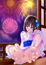 Rule 34 | 1girl, barefoot, blue eyes, brown hair, closed mouth, eyelashes, feet, female focus, fireworks, floral print, flower, foot focus, full body, hair flower, hair ornament, japanese clothes, kimono, long hair, looking at viewer, mole, mole under mouth, night, night sky, original, railing, sash, sky, smile, soles, solo, spread toes, toes, uriens, wooden floor, wooden railing