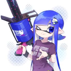 Rule 34 | .96 gal (splatoon), 1girl, ;), bazumi, blue eyes, blue hair, blunt bangs, closed mouth, commentary, fang, hair ornament, highres, holding, holding weapon, inkling, inkling girl, inkling player character, long hair, looking at viewer, nintendo, one eye closed, pointy ears, print shirt, purple shirt, shirt, short sleeves, skin fang, smile, solo, splatoon (series), splatoon 1, standing, t-shirt, tentacle hair, upper body, weapon, white background, wristband