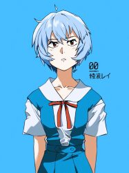 1girl 8zu ahoge ayanami_rei blue_background blue_dress blue_hair blue_theme character_name collarbone commentary cowboy_shot detached_ahoge dress highres neon_genesis_evangelion pinafore_dress red_eyes school_uniform shirt short_hair simple_background sleeveless sleeveless_dress solo tokyo-3_middle_school_uniform white_shirt