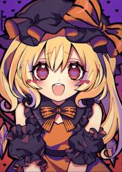 Rule 34 | 1girl, alternate color, alternate costume, belt, black belt, black hat, blonde hair, blush, bow, commentary, crystal, dress, english commentary, english text, flandre scarlet, frilled dress, frills, gradient background, halloween, halloween costume, hat, heart, heart-shaped pupils, highres, kyouda suzuka, looking at viewer, mob cap, off shoulder, open mouth, orange bow, orange dress, profanity, puffy short sleeves, puffy sleeves, red eyes, short sleeves, side ponytail, solo, standing, striped, striped bow, symbol-shaped pupils, teeth, touhou, twitter username, upper body, upper teeth only, when you see it, wings