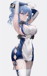 Rule 34 | 1girl, ahoge, armpits, arms up, azur lane, blue hair, breasts, cleavage, covered navel, elbow gloves, gloves, grey background, hair between eyes, highres, large breasts, looking at viewer, ponytail, purple eyes, sg (satoumogumogu), short hair, solo, st. louis (azur lane), standing, thighhighs, thighs, white gloves, white thighhighs