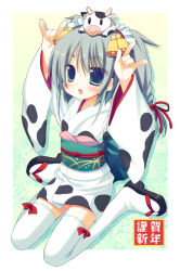 Rule 34 | 1girl, animal print, cow, cow print, full body, japanese clothes, kimono, meito (maze), new year, short kimono, solo, thighhighs, zettai ryouiki