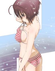 1girl 22/7 ahoge bikini black_hair brown_eyes from_behind gabrieltenma77 highres looking_at_viewer looking_back short_hair side-tie_bikini_bottom solo string_bikini string_in_mouth striped_bikini striped_clothes swimsuit takigawa_miu untied_bikini wet