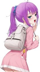 Rule 34 | 1girl, ahoge, ass, backpack, bag, blue eyes, blush, child, cowboy shot, dress, from behind, hand to own mouth, highres, huai diao me, leaning forward, long hair, long sleeves, looking at viewer, looking back, open mouth, original, pink dress, ponytail, purple hair, sidelocks, simple background, smile, smug, wet.elephant, white background
