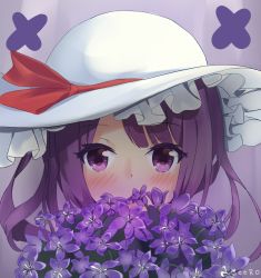 Rule 34 | 1girl, artist name, blush, bow, commentary, copyright request, covered mouth, flower, grey background, hair bow, hat, highres, long hair, looking at viewer, purple background, purple eyes, purple flower, purple hair, red bow, seero, signature, simple background, solo, white hat