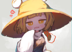 Rule 34 | 1girl, blush, bright pupils, brown headwear, chii (tsumami tsumamare), fang, grey background, highres, long sleeves, looking at viewer, moriya suwako, open mouth, simple background, skin fang, solo, touhou, upper body, white pupils, wide sleeves, yellow eyes