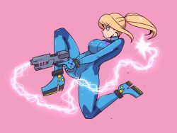 Rule 34 | 1girl, akairiot, blonde hair, bodysuit, breasts, electricity, from side, frown, full body, gun, high heels, highres, metroid, mole, mole under mouth, nintendo, pink background, ponytail, samus aran, simple background, solo, weapon, zero suit