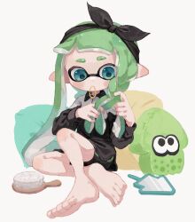 Rule 34 | 1girl, absurdres, adjusting hair, aqua eyes, barefoot, black bow, black hairband, bow, braid, commentary, full body, green hair, hair brush, hair tie in mouth, hairband, highres, inkling, inkling girl, inkling player character, long hair, mouth hold, myon rio, nintendo, pointy ears, sitting, solo, splatoon (series), tentacle hair, thick eyebrows, toes, white background