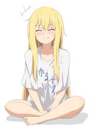 Rule 34 | 1girl, ahoge, between legs, blonde hair, blue eyes, blush, closed eyes, closed mouth, collarbone, commentary, crossed legs, feet, female focus, full body, gabriel dropout, gabriel tenma white, hair between eyes, hand between legs, highres, long hair, messy hair, no legwear, oversized clothes, piyomi, shirt, short sleeves, sidelocks, simple background, sitting, smile, solo, translation request, very long hair, white background, white shirt