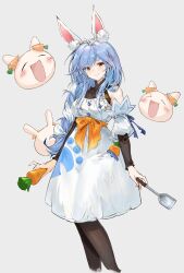 Rule 34 | &gt; &lt;, 1girl, :d, = =, a yue, absurdres, animal ear fluff, animal ears, blue hair, bow, carrot, closed mouth, commentary, detached sleeves, highres, holding, holding carrot, holding spatula, hololive, long hair, looking at viewer, mature female, open mouth, orange bow, pantyhose, pekomama, rabbit ears, rabbit girl, red eyes, short eyebrows, simple background, smile, spatula, standing, thick eyebrows, virtual youtuber, white background, xd