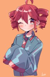 Rule 34 | 1girl, ahoge, alternate costume, blush, buttons, closed mouth, collared shirt, double-parted bangs, drill hair, hair between eyes, kasane teto, long sleeves, one eye closed, orange background, red eyes, red hair, red trim, shirt, signature, simple background, smile, solo, twin drills, upper body, utau, wing collar, yuusuke-kun