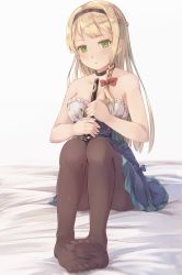Rule 34 | 1girl, atelier (series), atelier ryza, atelier ryza 1, bare arms, bare shoulders, bed sheet, between breasts, black choker, black hairband, blonde hair, blue bow, blue skirt, blush, bow, braid, breasts, brown pantyhose, choker, clarinet, colored skin, commentary, feet, fio (nier), full body, green eyes, grey background, hair bow, hairband, highres, hikari niji, holding, holding instrument, instrument, klaudia valentz, legs, light brown hair, long hair, medium breasts, no shoes, pantyhose, parted lips, pleated skirt, red bow, sitting, skirt, soles, solo, strapless, thighhighs, very long hair, white background, white skin
