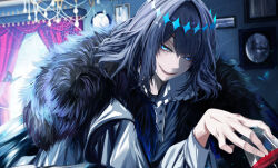 Rule 34 | 1boy, absurdres, antinese, black hair, blue eyes, cape, cloak, collared shirt, crown, diamond hairband, fate/grand order, fate (series), fur-trimmed cape, fur-trimmed cloak, fur trim, highres, insect wings, long sleeves, male focus, medium hair, oberon (fate), oberon (third ascension) (fate), official alternate hair color, shirt, smile, solo, upper body, white shirt, wings
