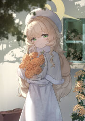 1girl absurdres autumn beret blonde_hair blue_archive blush bouquet capelet ciza_gomi commentary dress floral_print_dress flower fluffy_hair fur-trimmed_capelet fur_trim green_eyes halo hand_on_own_face hat highres holding holding_bouquet long_hair looking_at_viewer orange_flower professor_niyaniya_(blue_archive) side_ahoge smile suitcase very_long_hair white_capelet white_dress white_hat yellow_halo