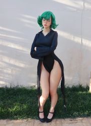 Rule 34 | 1girl, black dress, brazilian (nationality), closed eyes, cosplay, crossed arms, dress, freckles, grass, green hair, highres, legs, legs together, lipstick, makeup, me1adinha, one-punch man, outdoors, photo (medium), short hair, solo, standing, tatsumaki, tatsumaki (cosplay)