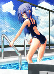 Rule 34 | 1girl, asakura ryou (artist), ass, blue hair, chain-link fence, cloud, competition swimsuit, day, fence, hino minato (spec.c), long hair, looking back, one-piece swimsuit, original, pool, pool ladder, purple eyes, sky, solo, swimsuit, water, wet