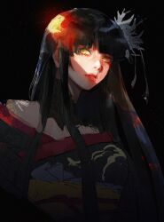 1girl alternate_eye_color black_background black_collar black_hair black_kimono blunt_bangs collar crack_of_light expressionless final_fantasy final_fantasy_xiv flower hair_flower hair_ornament highres hyur japanese_clothes kimono long_hair looking_at_viewer mole mole_under_mouth obi obijime parted_lips red_trim rugi_rugi sash simple_background solo straight_hair upper_body yellow_eyes yotsuyu_goe_brutus