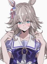 Rule 34 | 1girl, blush, bow, bowtie, closed mouth, green eyes, grey background, grey hair, hand in own hair, hands up, highres, long hair, looking at viewer, m75255831, multicolored hair, sailor collar, school uniform, short sleeves, simple background, smile, solo, streaked hair, thick eyebrows, tracen school uniform, umamusume, upper body, wonder acute (umamusume)