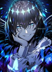 Rule 34 | 1boy, arthropod boy, black hair, blue eyes, cape, cloak, crown, diamond hairband, fate/grand order, fate (series), fur-trimmed cape, fur-trimmed cloak, fur trim, hand on own cheek, hand on own face, head rest, insect on finger, insect wings, long hair, long sleeves, looking at viewer, male focus, moru, oberon (fate), oberon (third ascension) (fate), shirt, smile, solo, spoilers, twitter username, type-moon, upper body, white shirt, wings