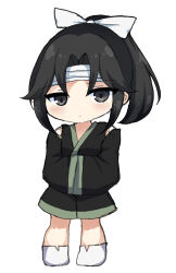 Rule 34 | 1other, androgynous, black eyes, black hair, black kimono, black shorts, black sleeves, bow, chibi, closed mouth, commentary request, detached sleeves, expressionless, fishnets, green trim, hair bow, headband, highres, japanese clothes, jinbei (clothes), jinbei (len&#039;en), kimono, len&#039;en, light blush, long hair, long sleeves, looking at viewer, ougi hina, own hands together, ponytail, shorts, sleeves past fingers, sleeves past wrists, socks, solo, white background, white bow, white headband, white socks
