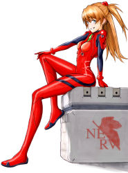 Rule 34 | 1girl, arm support, blue eyes, bodysuit, box, breasts, brown hair, commentary, crate, fer yoshimiya, from side, full body, grin, hair between eyes, hand on own knee, highres, interface headset, knee up, long hair, looking at viewer, looking to the side, neon genesis evangelion, nerv, on box, pilot suit, plugsuit, rebuild of evangelion, red bodysuit, simple background, sitting, sitting on box, small breasts, smile, solo, souryuu asuka langley, two side up, white background