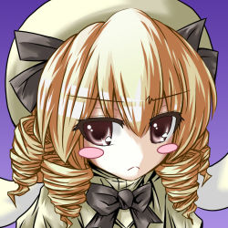 Rule 34 | 1girl, :&lt;, bad id, bad pixiv id, blonde hair, blush, blush stickers, bow, bowtie, close-up, closed mouth, drill hair, eastern and little nature deity, female focus, hat, luna child, no nose, red eyes, shake (pixiv), short hair, solo, toshizaki shouma, touhou, touhou sangetsusei, wings