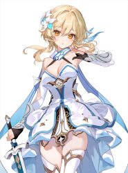 1girl bare_shoulders blonde_hair blue_feathers breasts cleavage commentary_request cowboy_shot dress feather_hair_ornament feathers flower gauntlets genshin_impact hair_between_eyes hair_flower hair_intakes hair_ornament hand_up holding holding_sword holding_weapon large_breasts looking_at_viewer lumine_(genshin_impact) shirokitsune short_hair short_hair_with_long_locks simple_background skindentation sleeveless sleeveless_dress solo sword thighhighs thighs weapon white_background white_dress white_flower white_thighhighs yellow_eyes