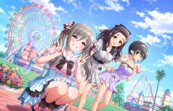 3girls ahoge alternate_hairstyle amusement_park belt black_hair blue_skirt bow brown_hair building buttons cloud cup disposable_cup double_v drinking_straw ebihara_naho ferris_wheel flower forehead game_cg green_eyes grey_hair grin hairband heart high-waist_skirt idolmaster idolmaster_cinderella_girls idolmaster_cinderella_girls_starlight_stage kanzaki_ranko kohinata_miho multiple_girls n nail_polish official_art palm_tree purple_eyes roller_coaster skirt smile squatting squinting teeth thick_eyebrows tree twintails v yellow_eyes