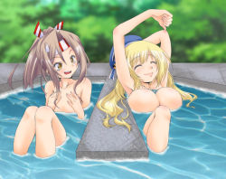 Rule 34 | 10s, 2girls, ^ ^, arms up, atago (kancolle), bare shoulders, bathing, beret, blonde hair, breast envy, breasts, brown hair, closed eyes, female focus, flat chest, hachimaki, hat, headband, kantai collection, large breasts, long hair, looking at another, multiple girls, nude, open mouth, ponytail, same-sex bathing, shared bathing, smile, sweatdrop, water, yamanashi kaname, yellow eyes, zuihou (kancolle)