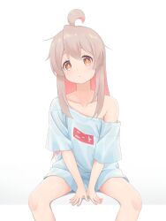 Rule 34 | 1girl, ahoge, bare legs, between legs, brown eyes, clothes writing, collarbone, colored inner hair, commentary, feet out of frame, genderswap, genderswap (mtf), grey hair, hair between eyes, hand between legs, head tilt, highres, k-d, light blush, long hair, multicolored hair, no pants, off shoulder, onii-chan wa oshimai!, oversized clothes, oversized shirt, oyama mahiro, pink hair, shirt, short sleeves, simple background, single bare shoulder, sitting, solo, t-shirt, two-tone hair, white background, white shirt
