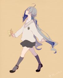 Rule 34 | 10s, 1girl, ahoge, alternate costume, black socks, black skirt, blue hair, brown background, colis, commentary request, from side, grey hair, holding leaves, kantai collection, kiyoshimo (kancolle), kneehighs, leaf, long hair, long sleeves, looking up, low twintails, multicolored hair, shirt, simple background, skirt, smile, socks, solo, sweater, twintails, twitter username, v-neck, very long hair, white shirt