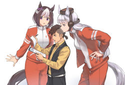 Rule 34 | 1boy, 2girls, animal ears, black pants, black vest, breasts, brown eyes, brown hair, genso, gold ship (umamusume), hand on own hip, height difference, horse ears, horse girl, jacket, large breasts, leaning forward, long hair, medium breasts, multicolored clothes, multicolored hair, multicolored jacket, multiple girls, notebook, open clothes, open jacket, pants, pillbox hat, purple eyes, red jacket, red pants, shirt, short hair, silver hair, simple background, special week (umamusume), sportswear, tail, tall female, taller female, team spica&#039;s trainer, trainer (umamusume), two-tone hair, two-tone jacket, umamusume, vest, white background, white jacket, yellow shirt