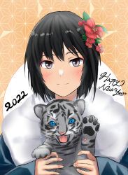 Rule 34 | 1girl, 2022, amagami, animal, animal hands, black hair, blue eyes, blue kimono, blush, brown background, brown eyes, cat, cat paws, close-up, closed mouth, commentary, dated, english text, fangs, flower, fur, hair flower, hair ornament, happy new year, highres, holding, holding animal, holding cat, japanese clothes, kimono, light smile, long sleeves, looking at viewer, nanasaki ai, new year, open mouth, patterned background, pawpads, portrait, red flower, short hair, smile, solo, tiger, tiger cub, white fur, yoo tenchi