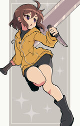 Rule 34 | 1girl, :o, ahoge, bike shorts, boots, brown hair, highres, holding, holding knife, holding sword, holding weapon, hood, hoodie, huge ahoge, itsuka neru, knife, linne, open mouth, purple eyes, reverse grip, short hair, solo, sword, under night in-birth, weapon, yellow hoodie