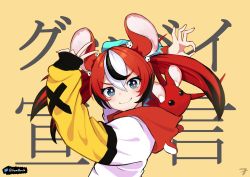Rule 34 | 1girl, absurdres, animal ear fluff, animal ears, black hair, blue eyes, blush, dice hair ornament, from side, goodbye sengen (vocaloid), hair ornament, hakos baelz, hamllock, highres, hololive, hololive english, hood, hoodie, looking at viewer, mouse (animal), mouse ears, mouse girl, mr. squeaks (hakos baelz), multicolored hair, red hair, smile, solo, v, virtual youtuber, vocaloid, white hair, white hoodie, yellow background