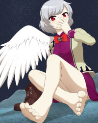 Rule 34 | 1girl, absurdres, barefoot, bonobo (gma), boots, unworn boots, covered mouth, feet, highres, kishin sagume, looking at viewer, medium hair, red eyes, shoes, unworn shoes, silver hair, single wing, soles, toes, touhou, wings