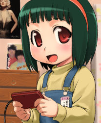 Rule 34 | 00s, 1980s (style), 1girl, bob cut, child, famicom, game console, green hair, hairband, idolmaster, idolmaster (classic), idolmaster 1, marilyn monroe, mole, mole under mouth, nintendo, oldschool, otonashi kotori, overalls, playing games, poster (object), red eyes, retro artstyle, short hair, smile, solo, video game, aged down