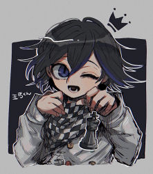 Rule 34 | 1boy, ;d, bad id, bad pixiv id, black hair, buttons, checkered clothes, checkered neckwear, checkered scarf, cropped torso, crown, danganronpa (series), danganronpa v3: killing harmony, double-breasted, flipped hair, gradient hair, grey background, grey jacket, hair between eyes, hands up, jacket, kara aren, long sleeves, lower teeth only, male focus, multicolored hair, one eye closed, open mouth, oma kokichi, purple eyes, purple hair, scarf, short hair, smile, solo, straitjacket, teeth, translation request, two-tone hair