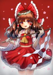 Rule 34 | 1girl, absurdres, bow, brown hair, detached sleeves, flower, gohei, gradient background, hair bow, hair tubes, hakurei reimu, head wreath, highres, holding, long hair, looking at viewer, midriff, navel, pyonsuke (pyon2 mfg), red background, red bow, red eyes, red skirt, ribbon-trimmed sleeves, ribbon trim, shide, skirt, skirt set, smile, solo, standing, touhou, vest, white background