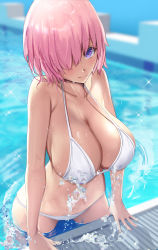 Rule 34 | 1girl, alternate breast size, alternate costume, bikini, blush, breasts, cleavage, collarbone, fate/grand order, fate (series), feet out of frame, hair over one eye, highres, huge breasts, looking at viewer, mash kyrielight, navel, pink hair, poolside, purple eyes, smile, solo, sparkle, splashing, swimsuit, untue, wet, white bikini
