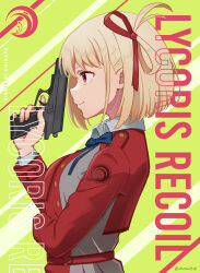 Rule 34 | 1girl, absurdres, akane (akaneoekaki0928), blonde hair, bob cut, breasts, character name, closed mouth, commentary, copyright name, from side, green background, gun, hair ribbon, highres, holding, holding gun, holding weapon, large breasts, lycoris recoil, lycoris uniform, neck ribbon, nishikigi chisato, one side up, profile, red eyes, red ribbon, ribbon, short hair, smile, solo, trigger discipline, upper body, weapon, wing collar