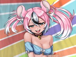 1girl alternate_hair_color animal_ears bandeau bell blue_bandeau collar commentary dice_hair_ornament english_commentary hair_ornament hakos_baelz hololive hololive_english mouse_ears mouse_girl multicolored_hair naughty_face neck_bell open_mouth pink_hair reikamaru sharp_teeth smile solo spiked_collar spikes streaked_hair striped_background teeth tongue tongue_out twintails upper_body virtual_youtuber white_hair