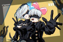 Rule 34 | 1boy, 1girl, 2b (nier:automata), 9s (nier:automata), black dress, black gloves, black jacket, blindfold, blue bow, bow, breasts, cleavage, cleavage cutout, clothing cutout, dress, facing viewer, gloves, hair bow, hairband, highres, jacket, nier:automata, nier (series), open mouth, pink bow, qige, smile, upper body, v, viewfinder