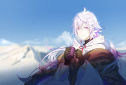 Rule 34 | 1boy, ahoge, black gloves, blue sky, blurry, blurry background, brown shawl, brown tassel, cup, fate/grand order, fate (series), gloves, hair between eyes, hair ornament, hands up, holding, holding cup, hooded robe, long hair, long sleeves, looking at viewer, male focus, merlin (fate), mug, outdoors, parted lips, pink hair, robe, shawl, sky, smile, solo, upper body, very long hair, white hair, white robe, wide sleeves, xuehua